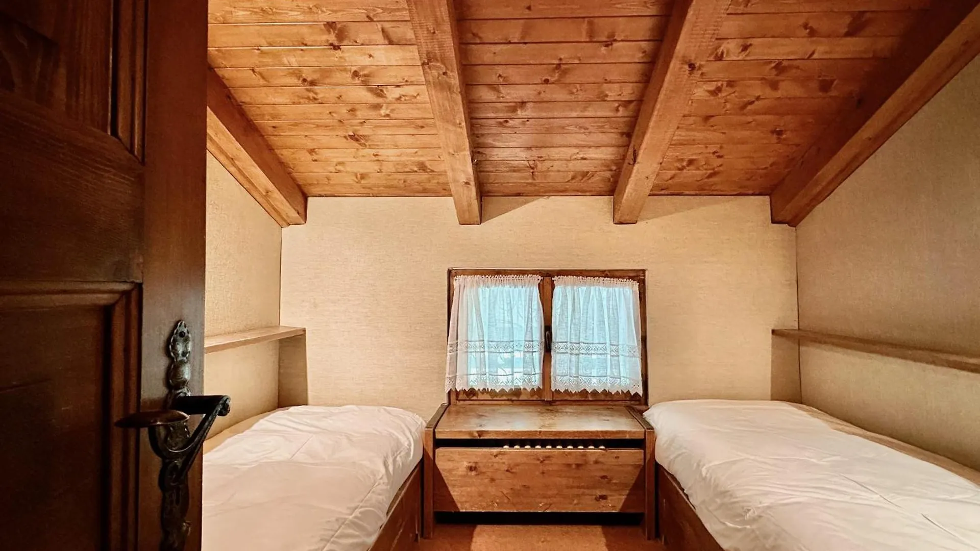 Beautiful 3 Bedroom Flat In Cortina dʼAmpezzo Appartamento