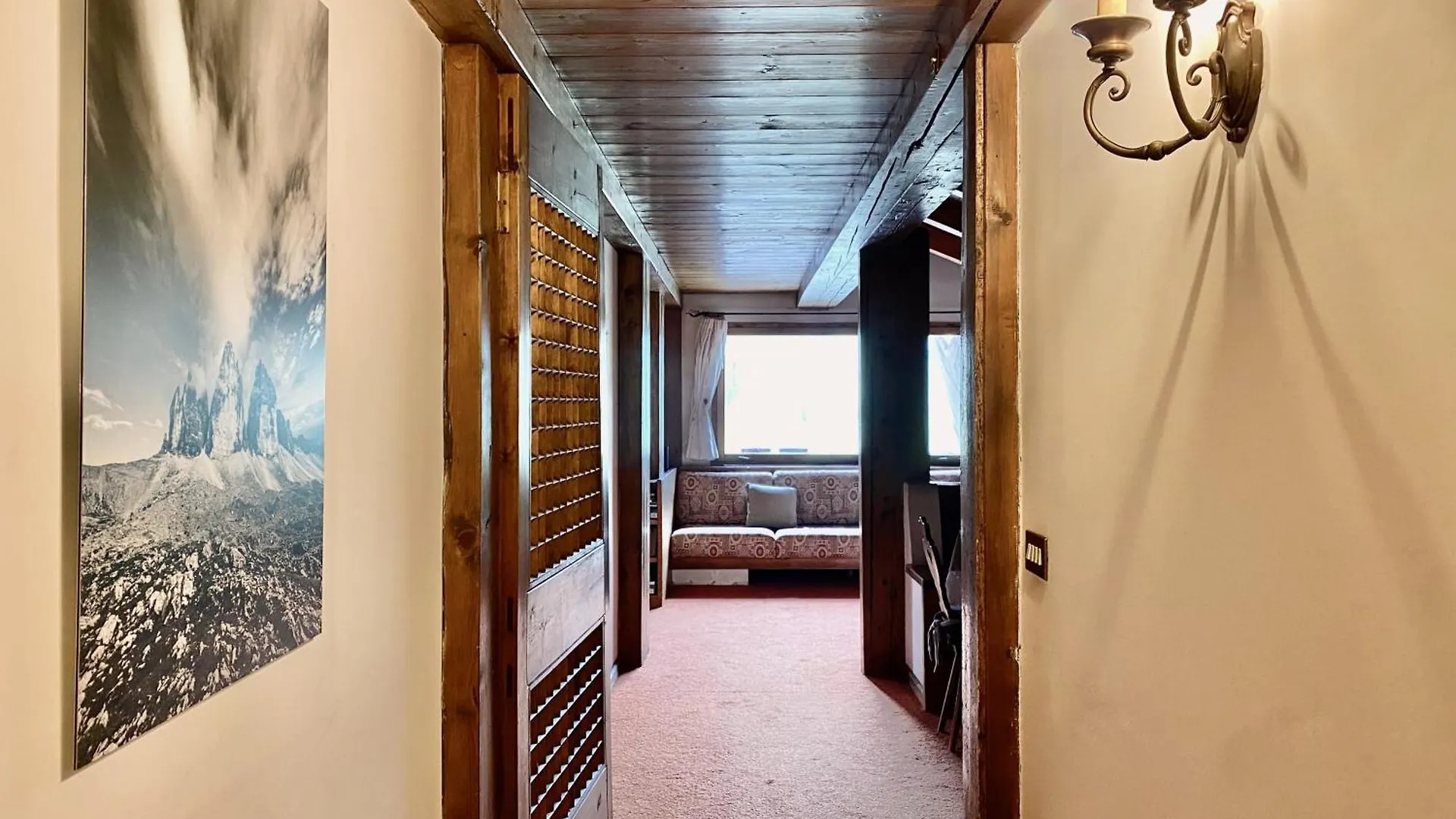 Beautiful 3 Bedroom Flat In Cortina dʼAmpezzo